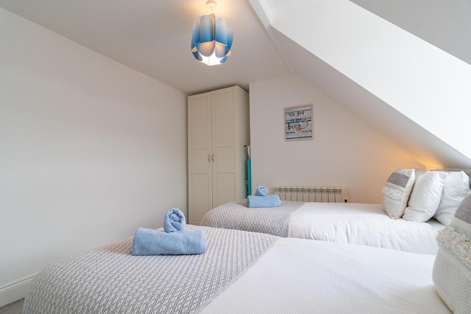 Light Airy 3 Bed Town Cntr Flat 700M To The Beach Bournemouth Exterior photo