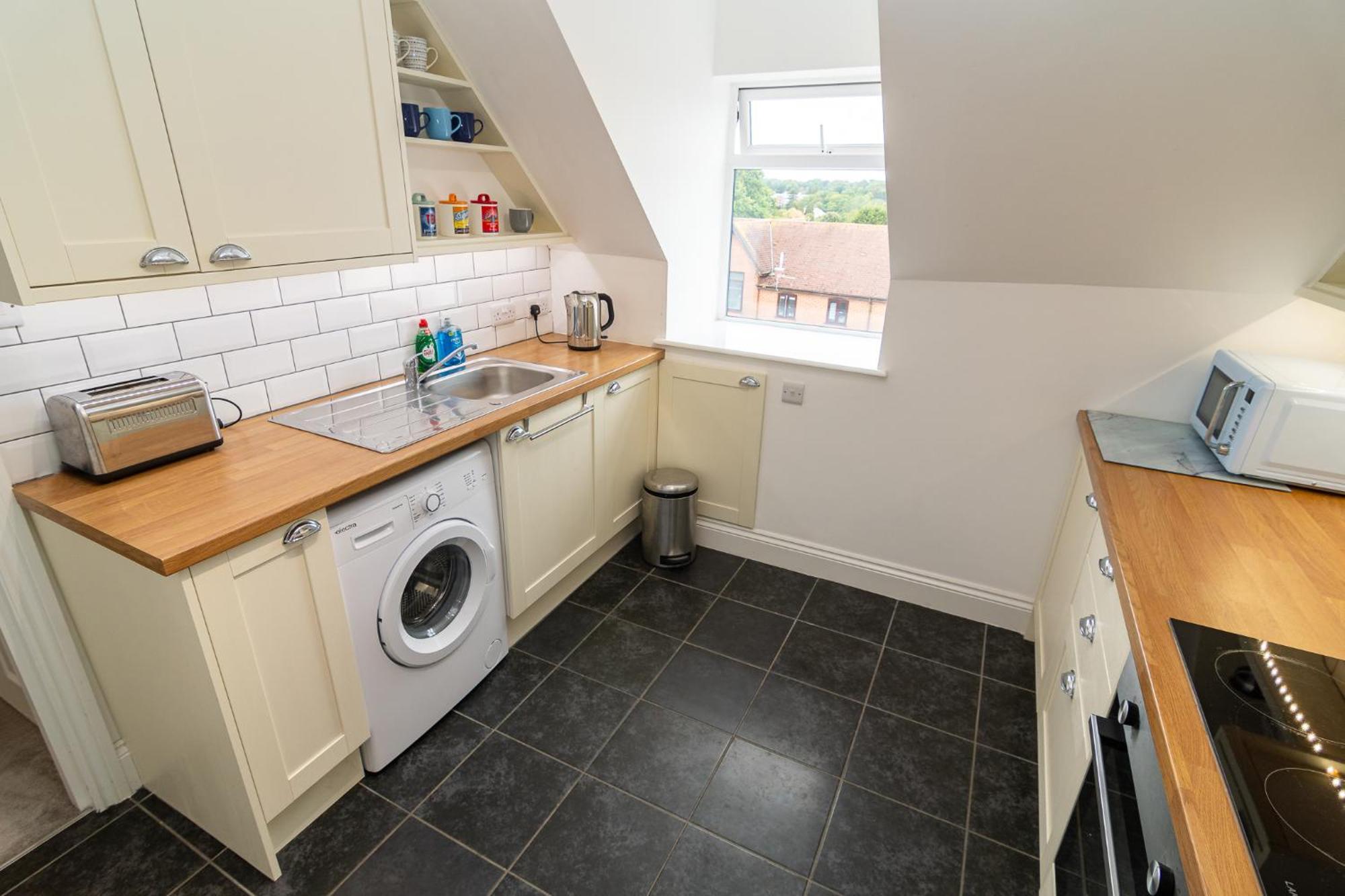 Light Airy 3 Bed Town Cntr Flat 700M To The Beach Bournemouth Exterior photo